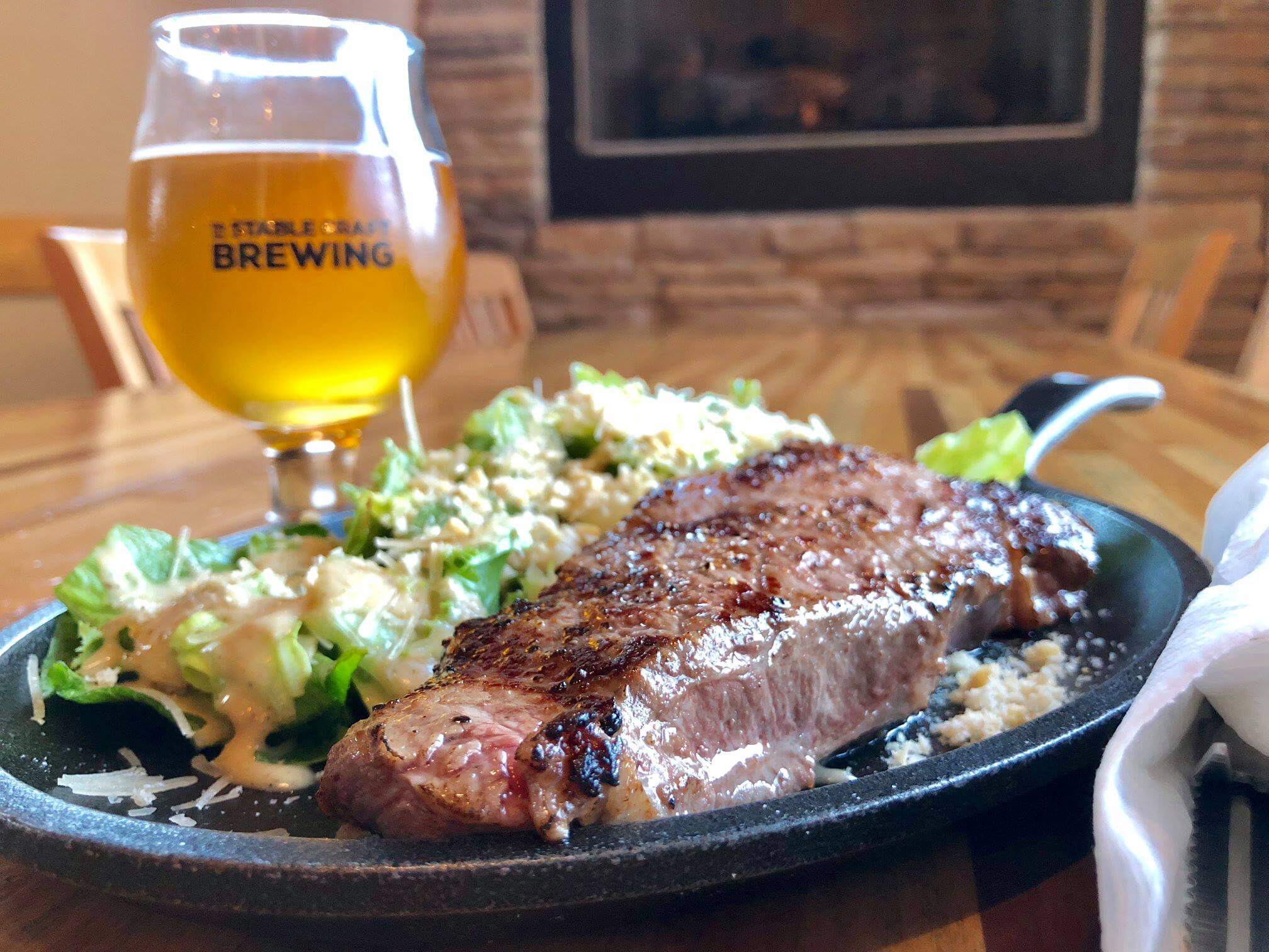 A Guide to Eating at a Beerwerks Brewery